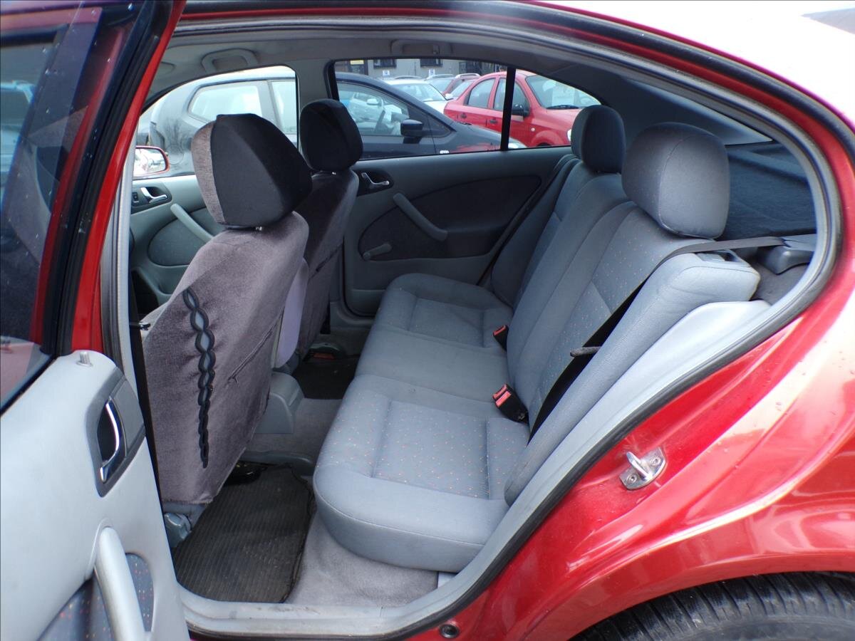 Škoda Octavia Liftback 1,6 l 75 kw