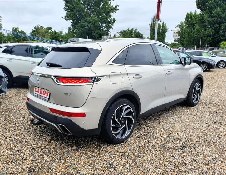 DS Automobiles DS7 Crossback 6