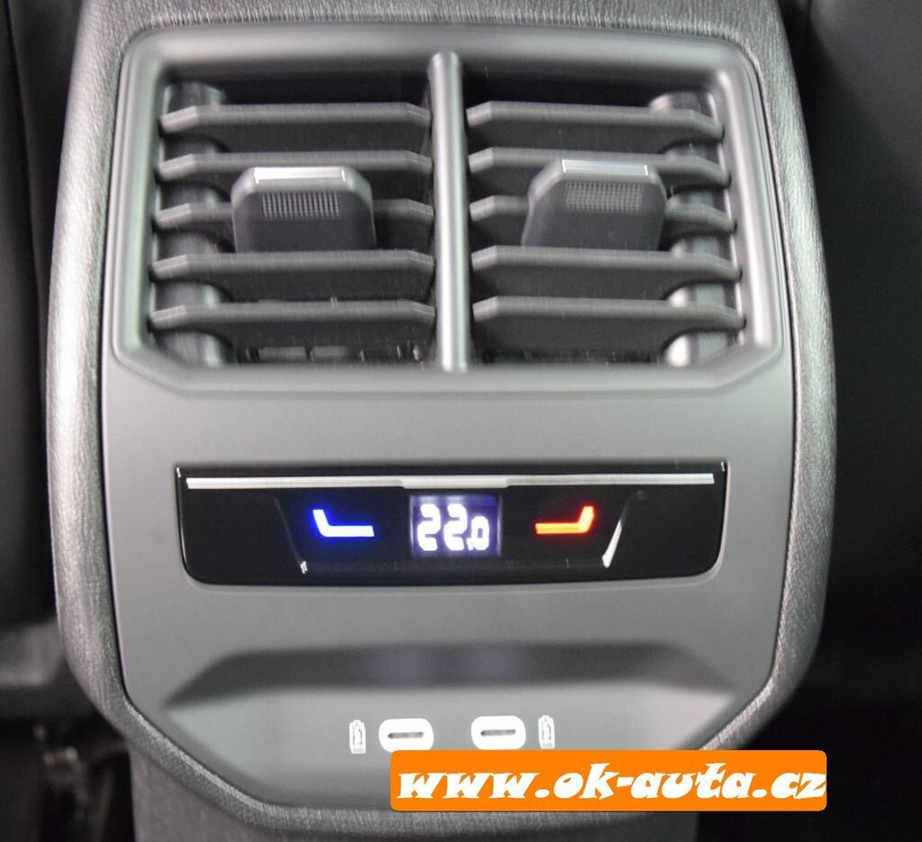 Cupra Formentor SUV / Terénní 2,0 l 110 kw