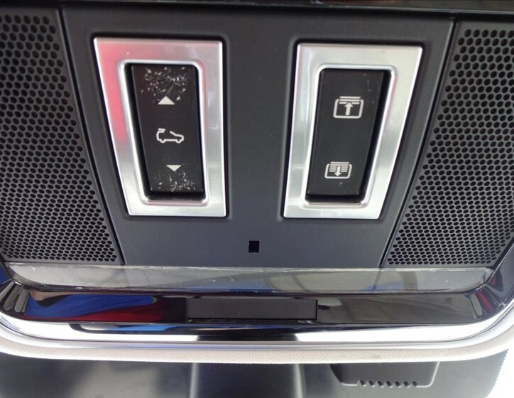 Land Rover Range Rover Sport SUV / Terénní 3,0 l 190 kw