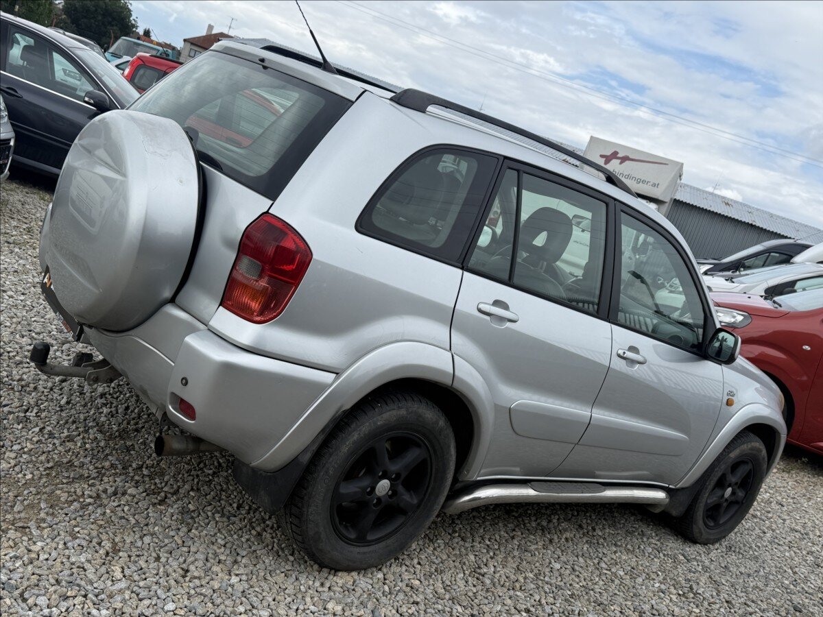 Toyota RAV4 Ostatní 2,0 l 85 kw