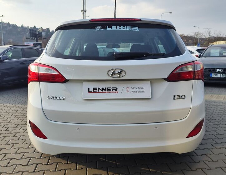 Hyundai i30 Kombi 1,6 l 81 kw