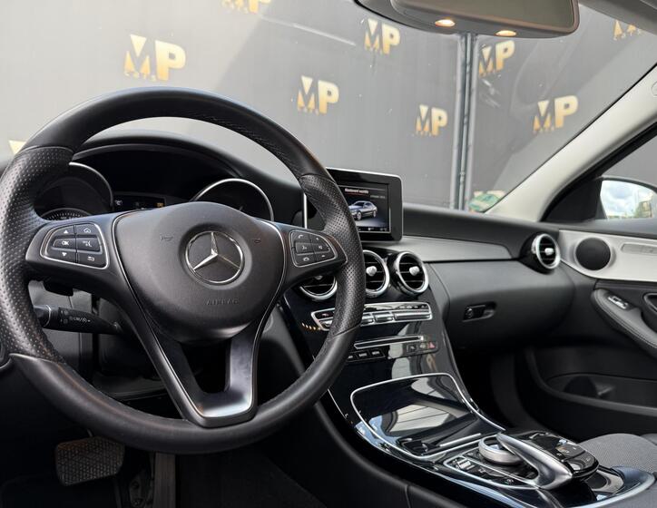 Mercedes-Benz Třídy C 17