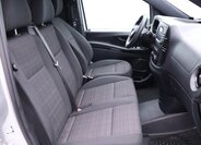 Mercedes-Benz Vito 12