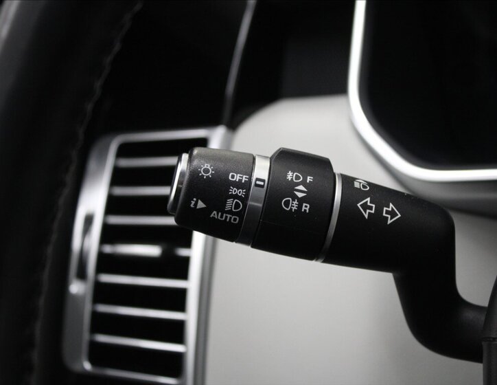 Land Rover Range Rover SUV / Terénní 3,0 l 190 kw