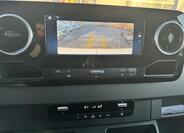 Mercedes-Benz Sprinter 18