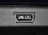 BMW Řada 5 Kombi 3,0 l 195 kw