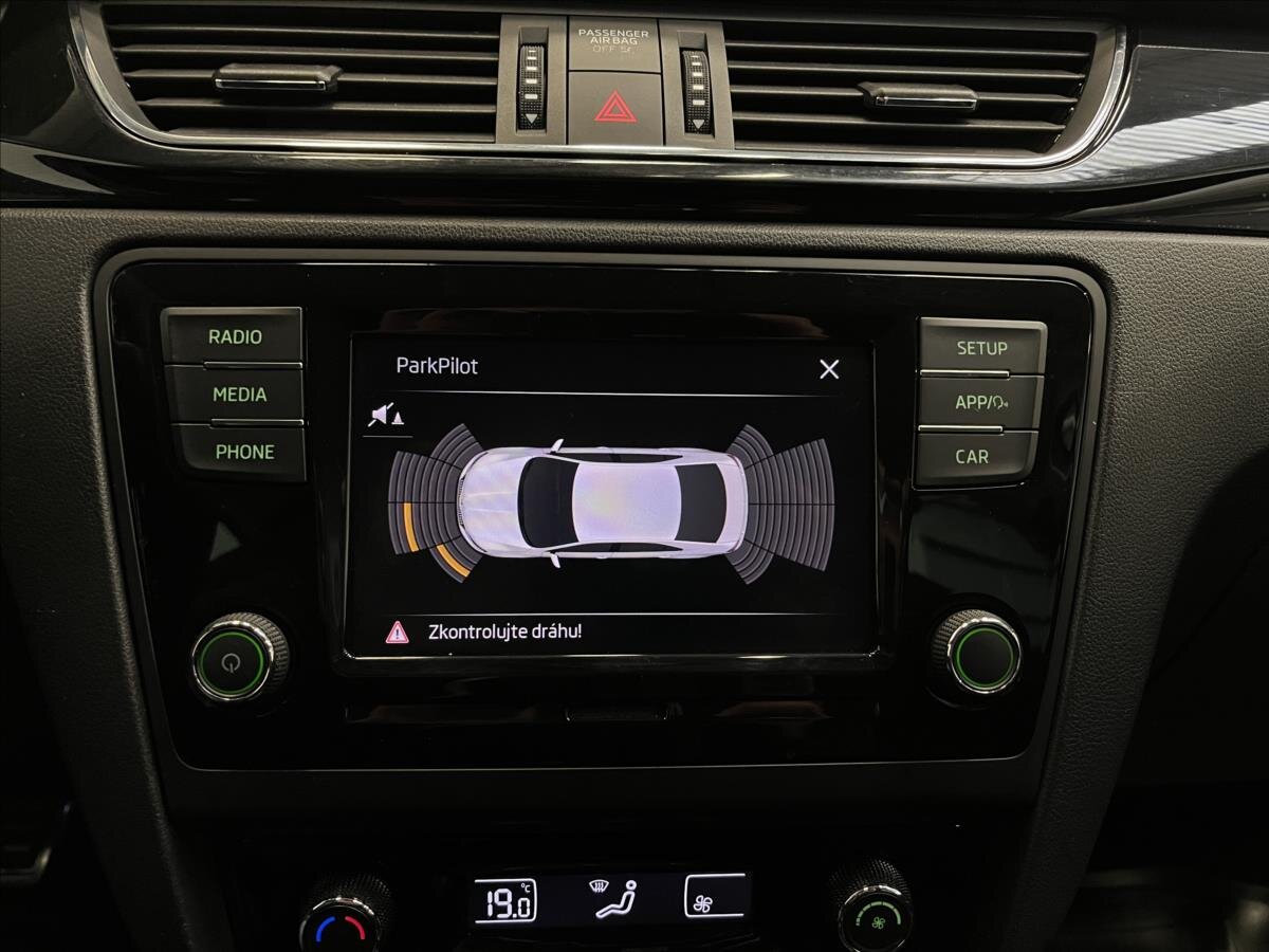 Škoda Rapid Liftback 999,0 81 kw