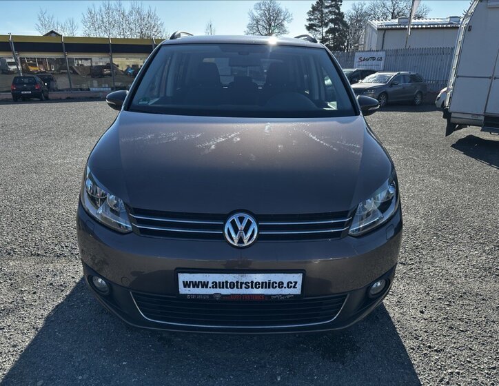 Volkswagen Touran MPV 1,2 l 77 kw