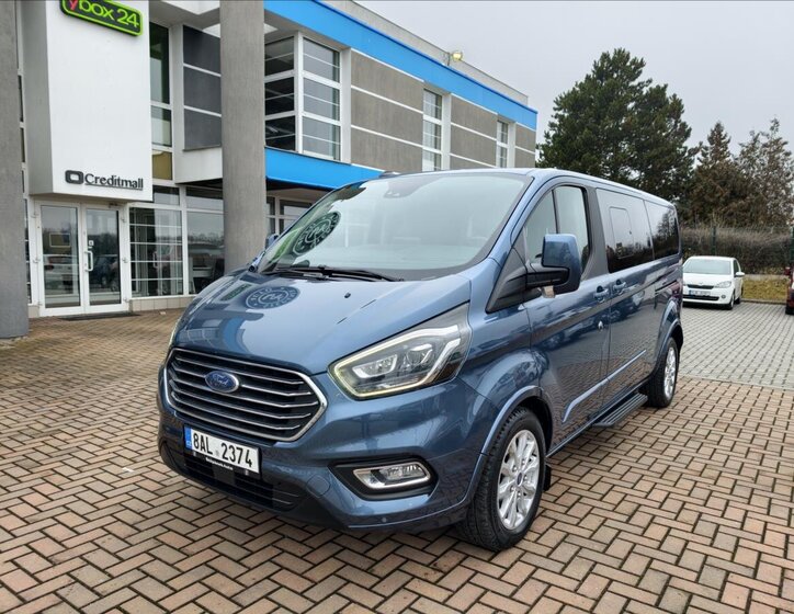 Ford Tourneo Custom MPV 2,0 l 136 kw