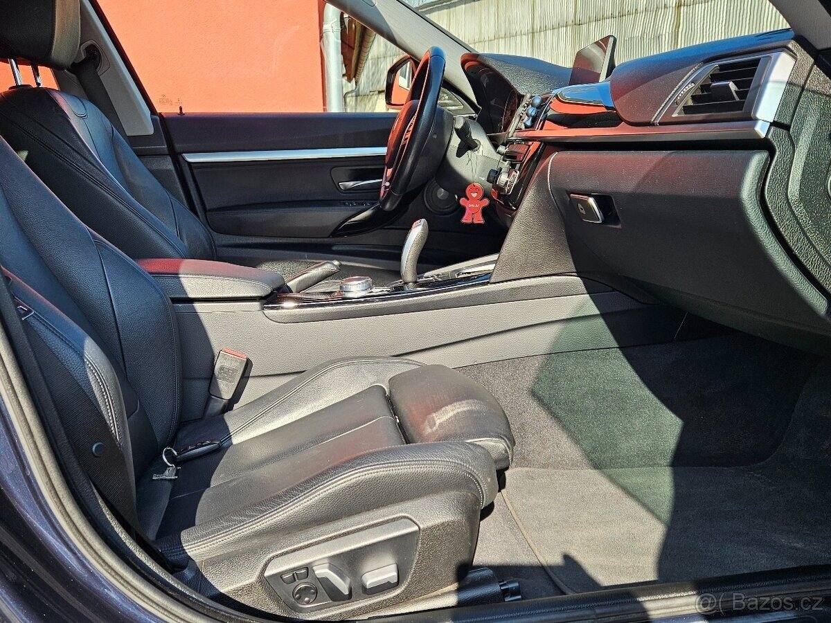 BMW Řada 3 Sedan / Limuzína 2,0 l 140 kw