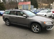 Volvo XC70 Kombi 2,4 l 151 kw