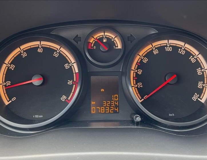 Opel Corsa 14