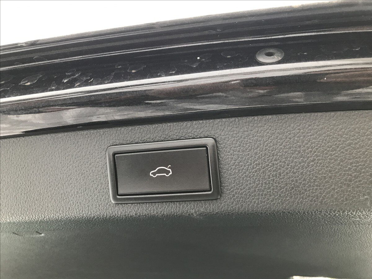 Škoda Superb Kombi 2,0 l 200 kw