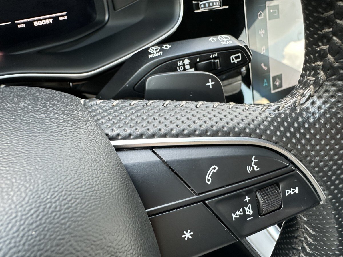 Audi SQ8 SUV / Terénní 4,0 l 320 kw