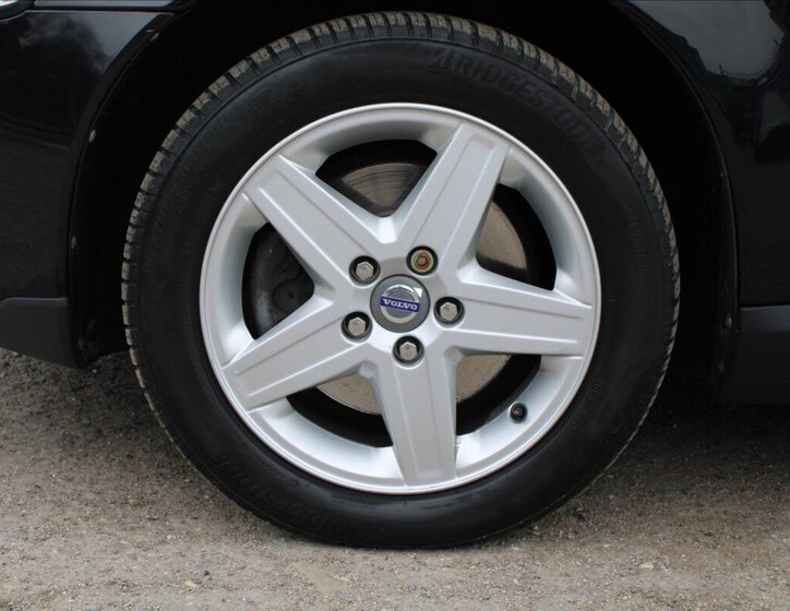 Volvo S40 Sedan / Limuzína 2,4 l 125 kw