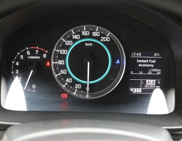 Suzuki Ignis Hatchback 1,2 l 66 kw