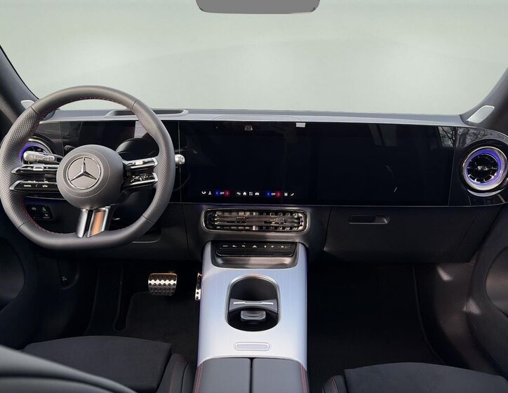 Mercedes-Benz GLB SUV / Terénní 0,0 260 kw