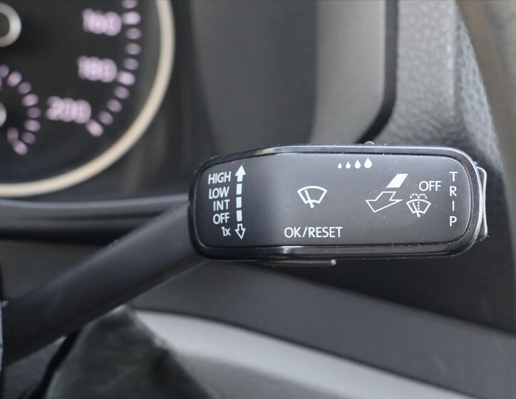 Volkswagen Crafter 23