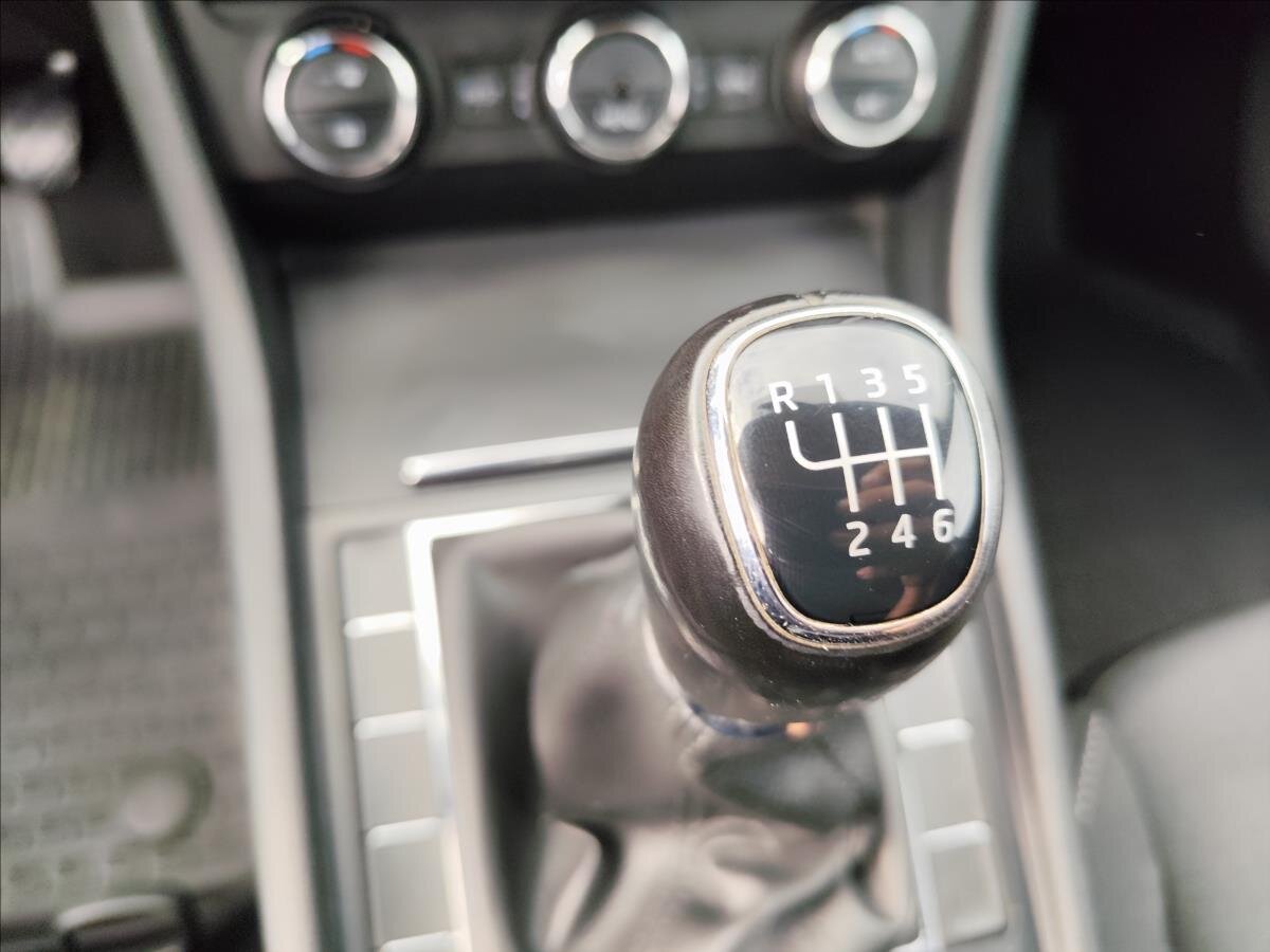 Škoda Superb Sedan / Limuzína 1,4 l 92 kw