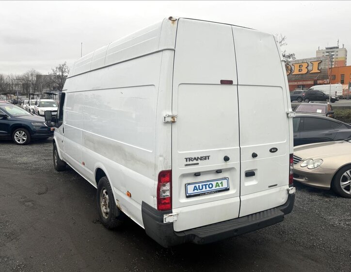 Ford Transit Skříň 2,2 l 114 kw