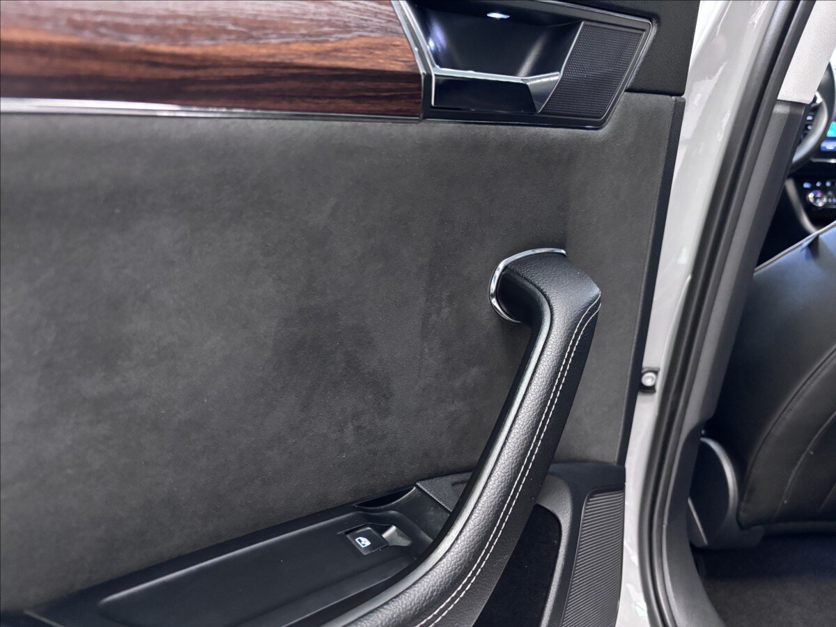 Škoda Superb Kombi 2,0 l 206 kw