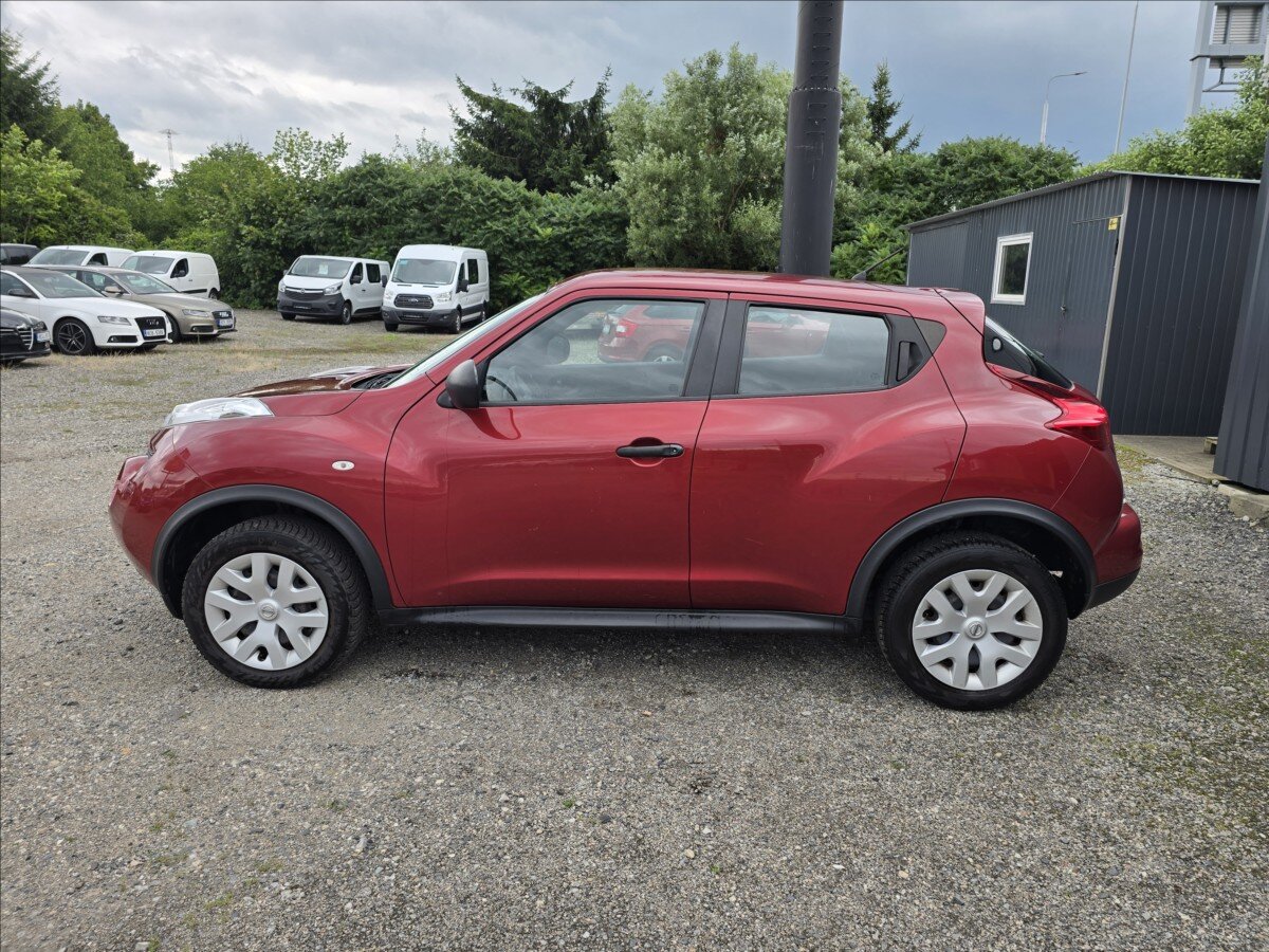 Nissan Juke CUV / Crossover 1,6 l 86 kw