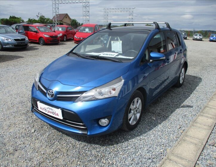 Toyota Verso Kombi 1,6 l 82 kw
