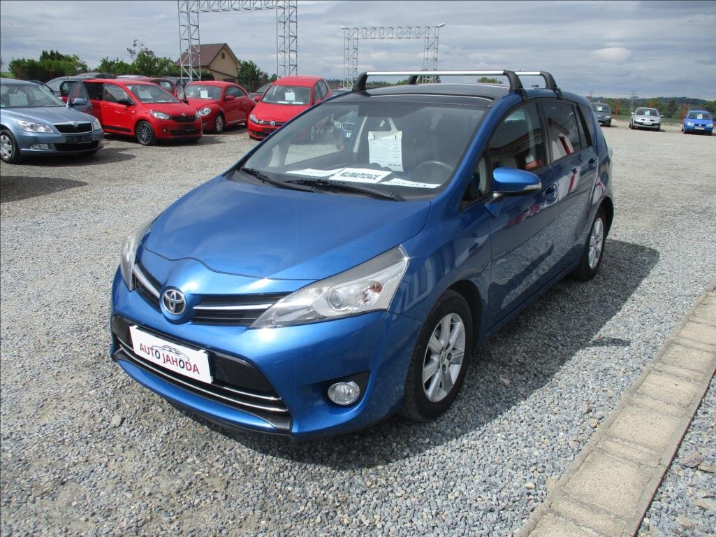 Toyota Verso Kombi 1,6 l 82 kw