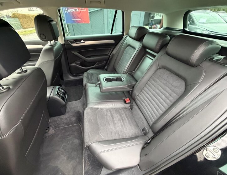 Volkswagen Passat 33