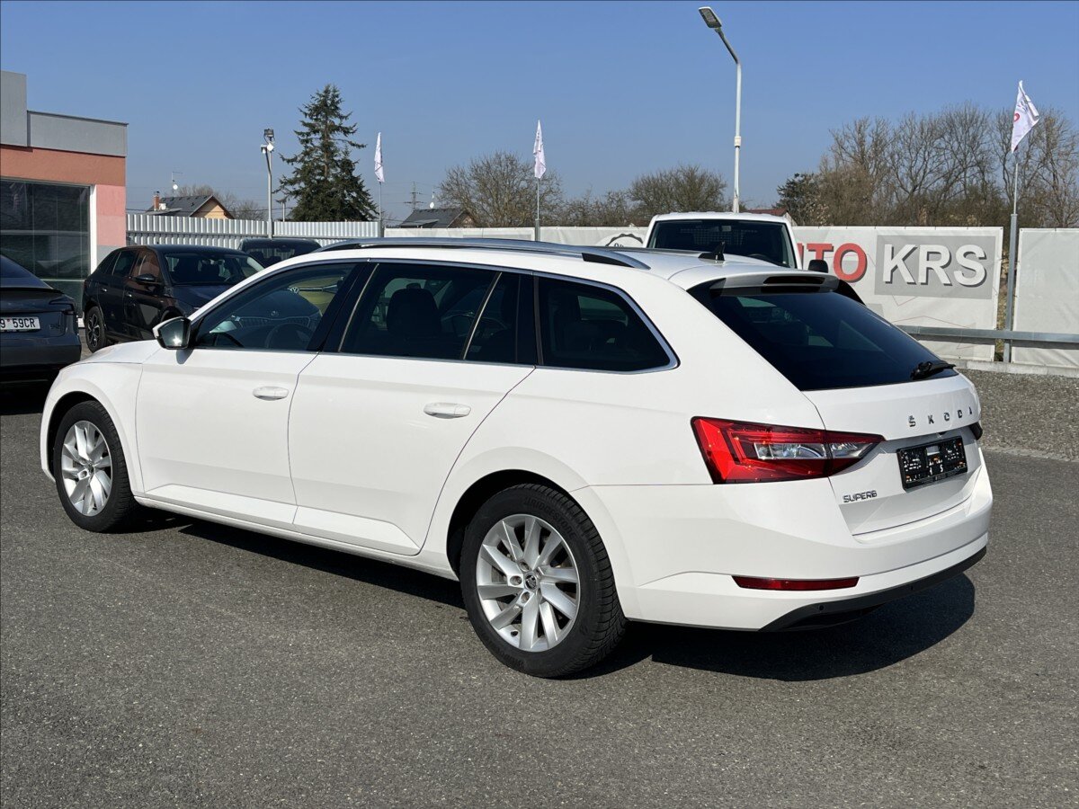 Škoda Superb Kombi 2,0 l 110 kw