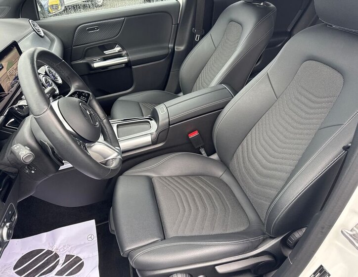 Mercedes-Benz GLA SUV / Terénní 2,0 l 110 kw