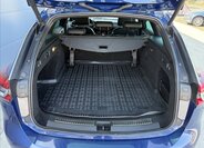 Opel Insignia Kombi 2,0 l 128 kw