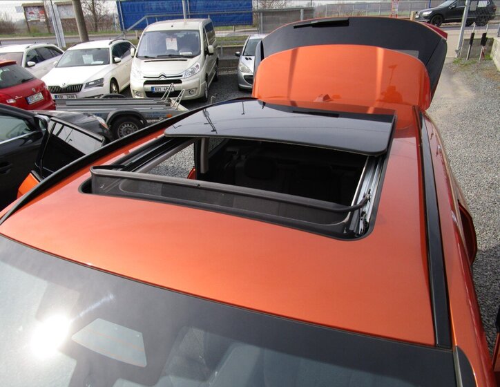 BMW X1 Kombi 1,5 l 110 kw