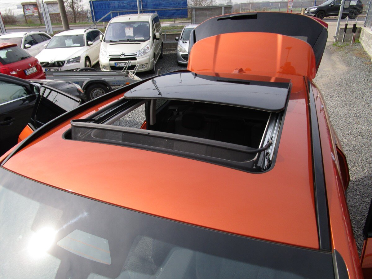 BMW X1 Kombi 1,5 l 110 kw