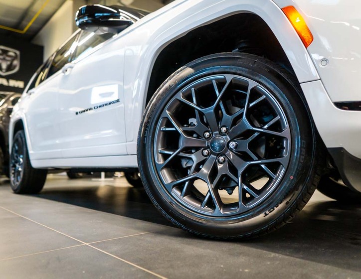 Jeep Grand Cherokee 50