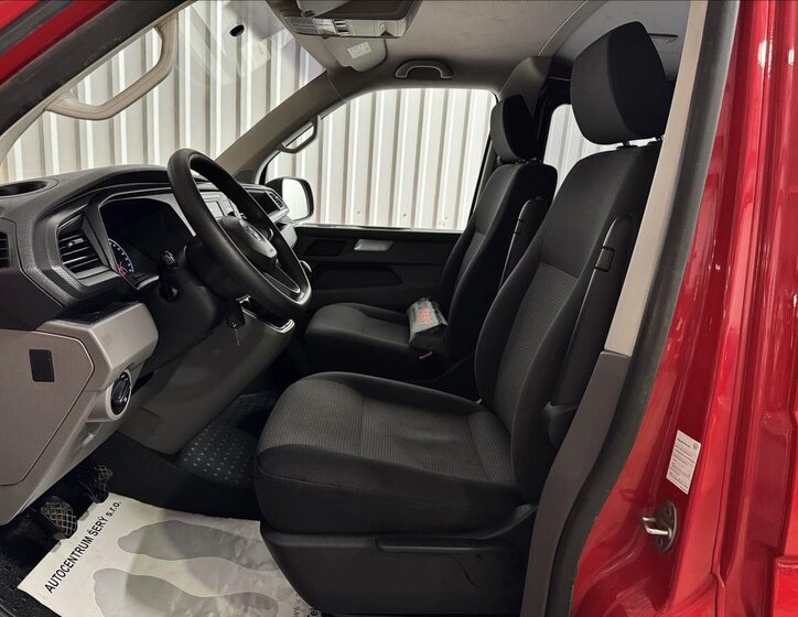 Volkswagen Transporter 24