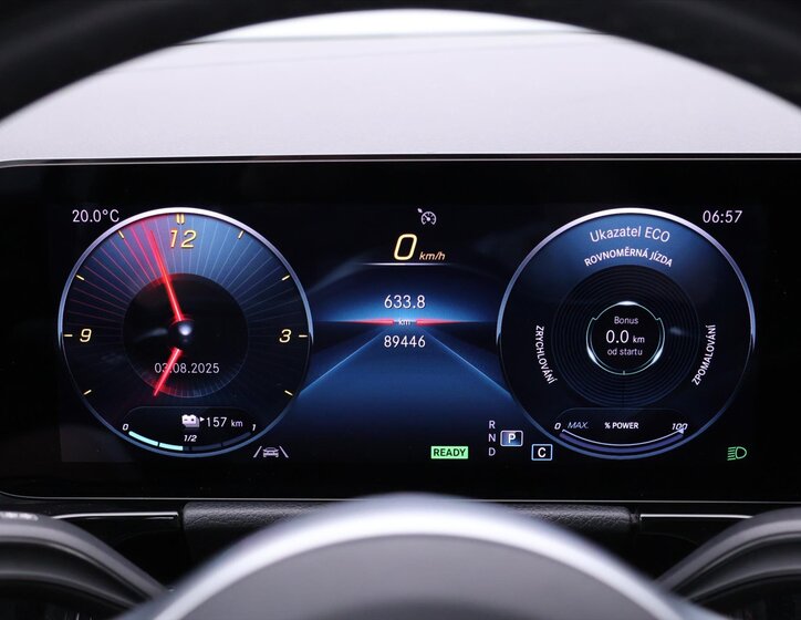 Mercedes-Benz EQA 22