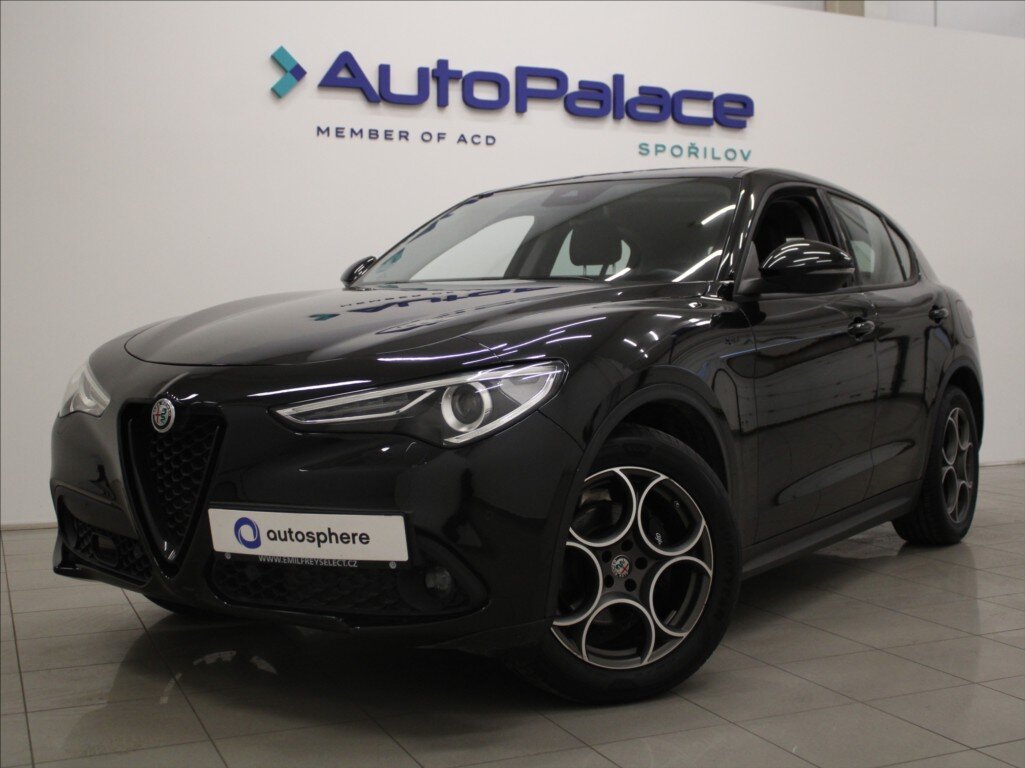 Alfa Romeo Stelvio SUV / Terénní 2,1 l 140 kw