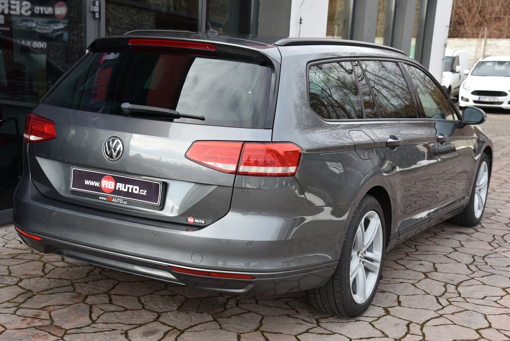 Volkswagen Passat Kombi 2,0 l 110 kw