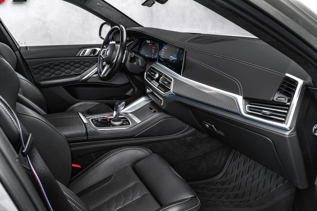 BMW X6 SUV / Terénní 4,4 l 460 kw