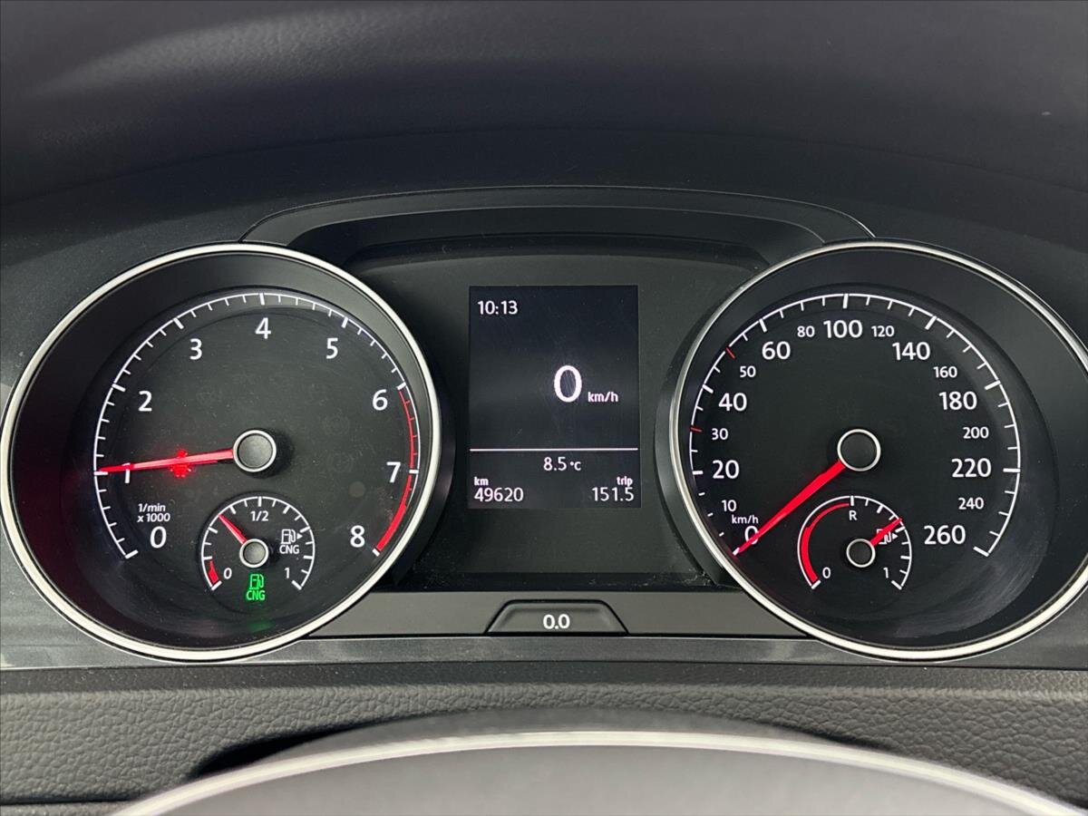 Volkswagen Golf Kombi 1,5 l 96 kw