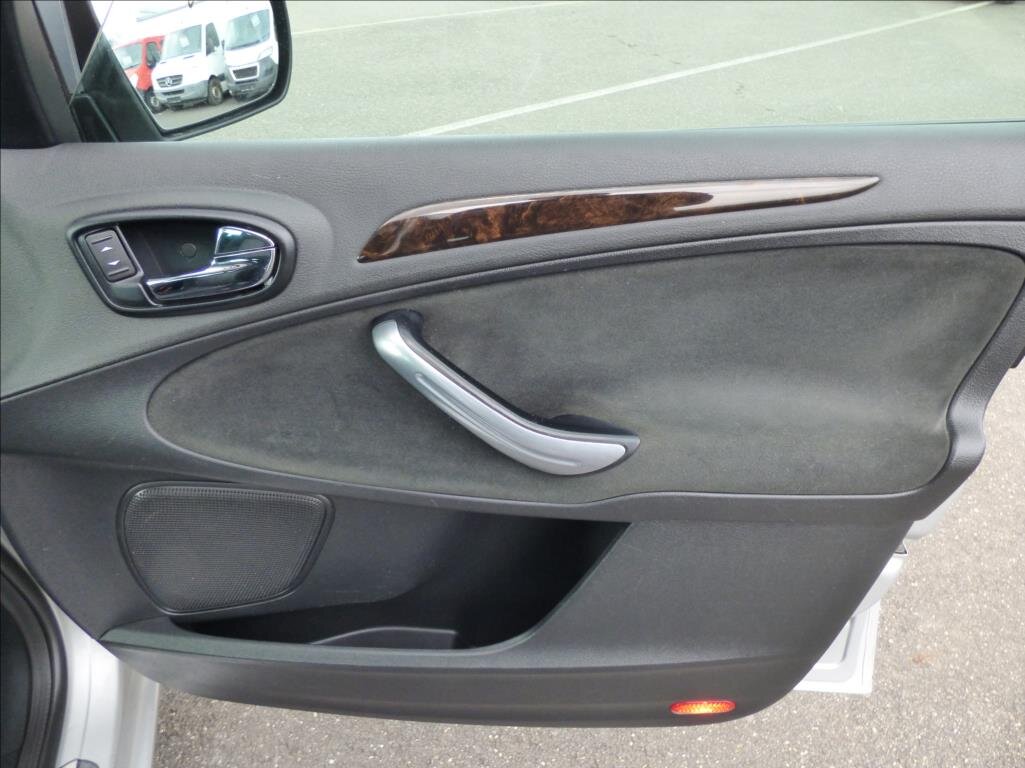 Ford Galaxy MPV 2,0 l 103 kw