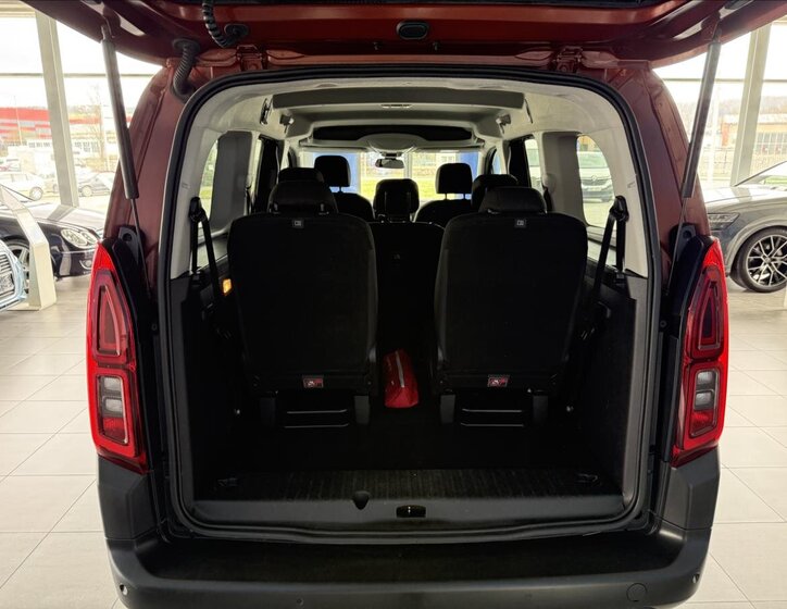 Citroën Berlingo MPV 1,2 l 96 kw