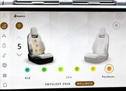 Land Rover Defender SUV 4,4 l 467 kw