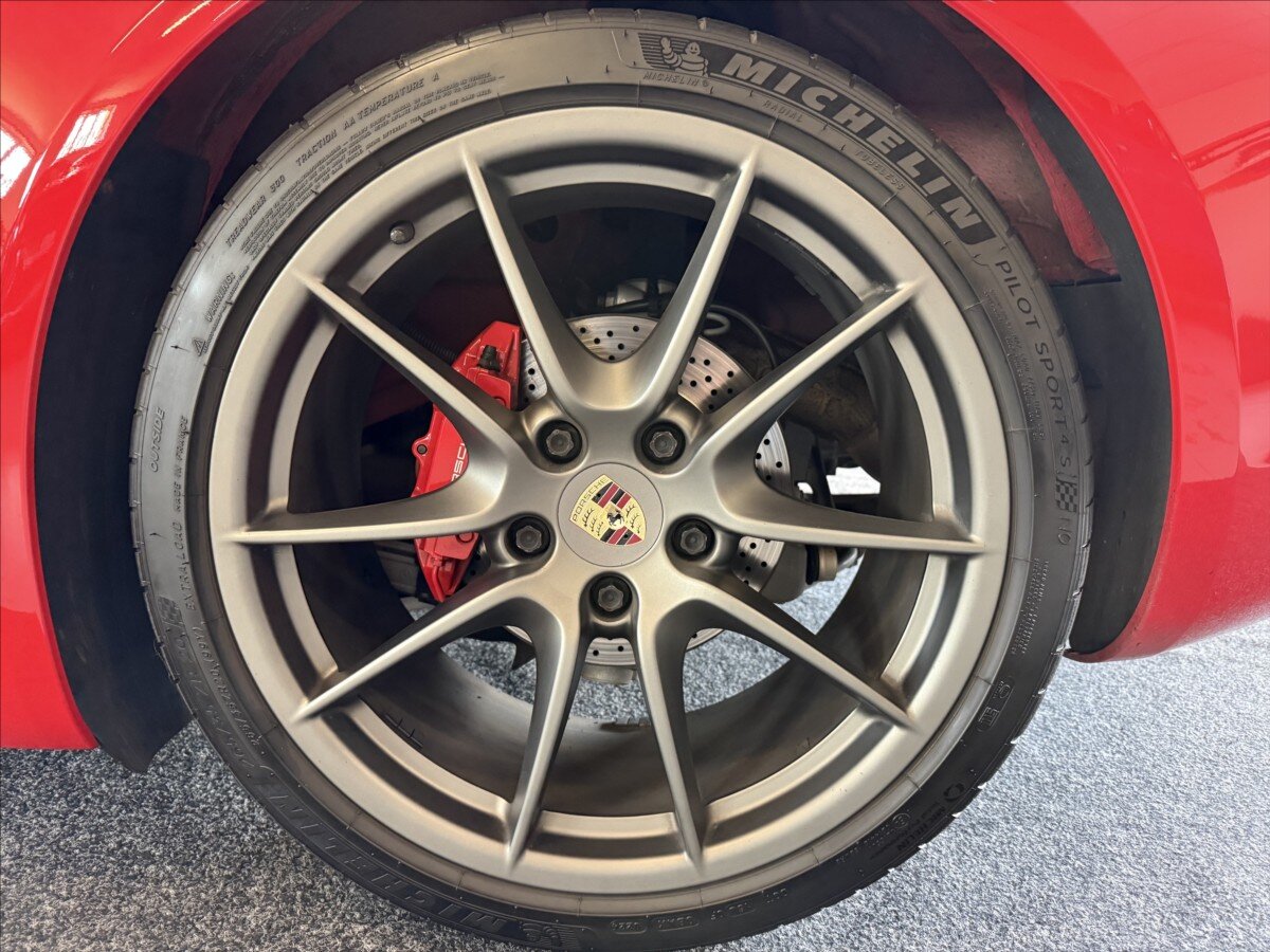 Porsche Cayman Kupé 3,4 l 239 kw