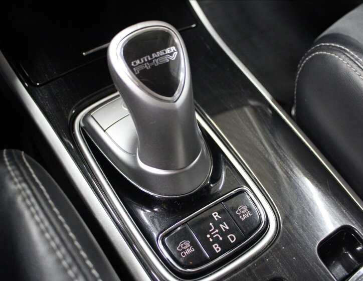 Mitsubishi Outlander SUV 2,0 l 89 kw