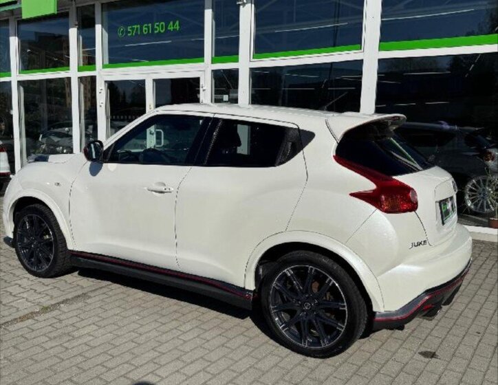 Nissan Juke Hatchback 1,6 l 147 kw