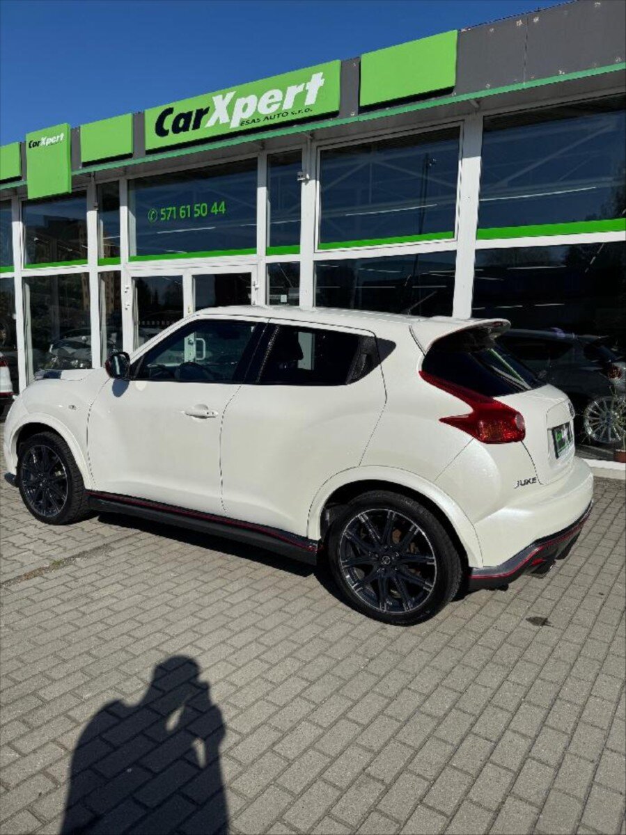 Nissan Juke Hatchback 1,6 l 147 kw