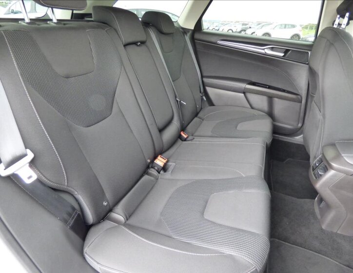 Ford Mondeo Kombi 2,0 l 110 kw